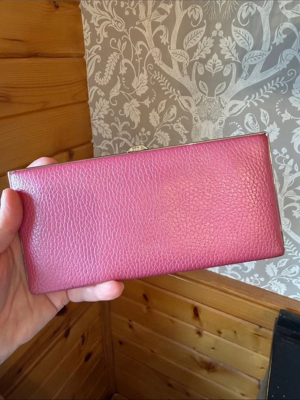 Lodis Pink Pebble Grain Leather Kisslock Wallet - Picture 2 of 4